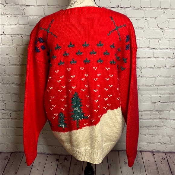 G.H. Bass & co holiday sweater L - Picture 2 of 8